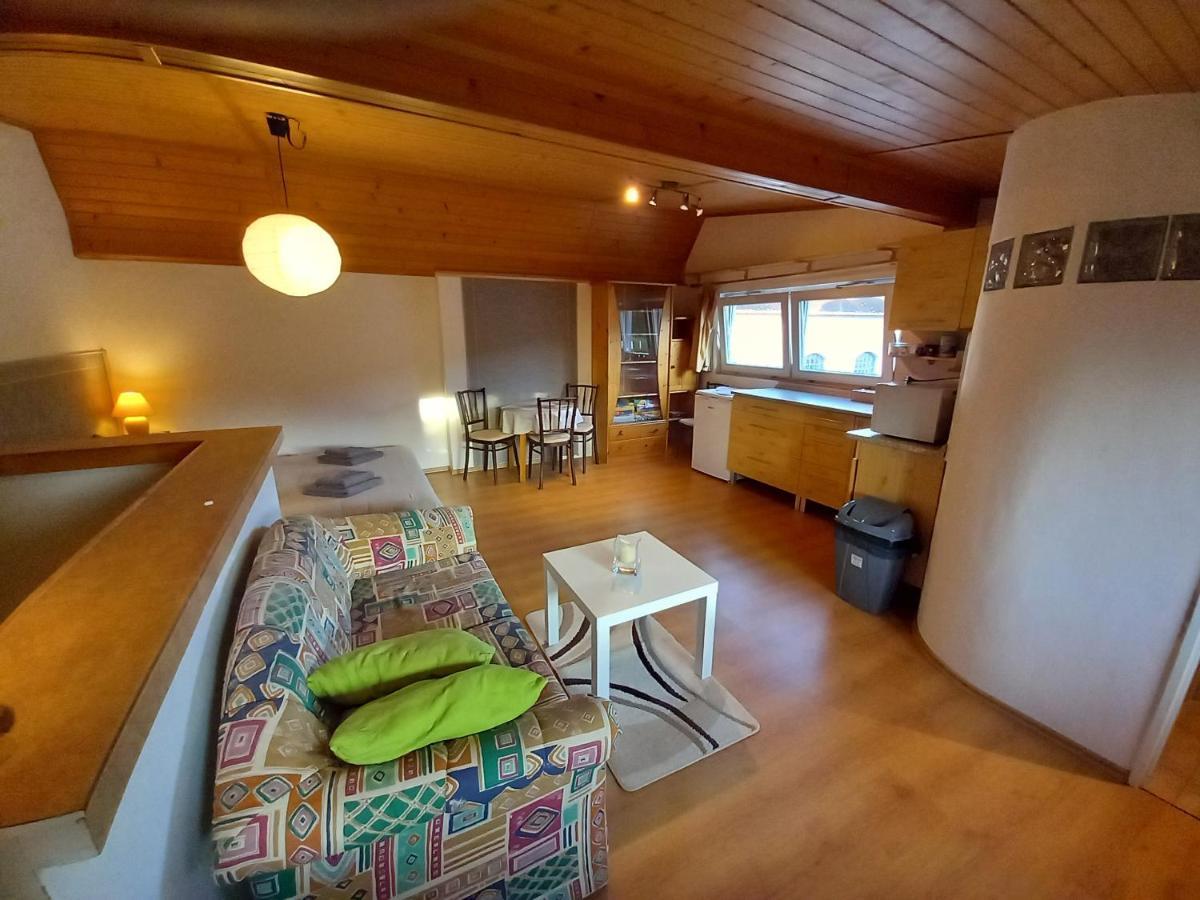 Visual Apartman Komárno Екстериор снимка