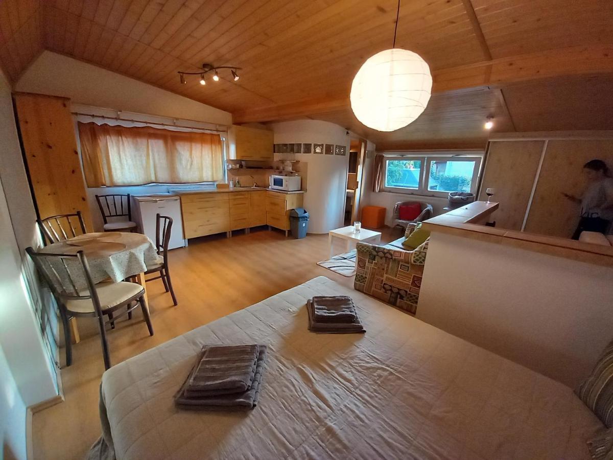 Visual Apartman Komárno Екстериор снимка